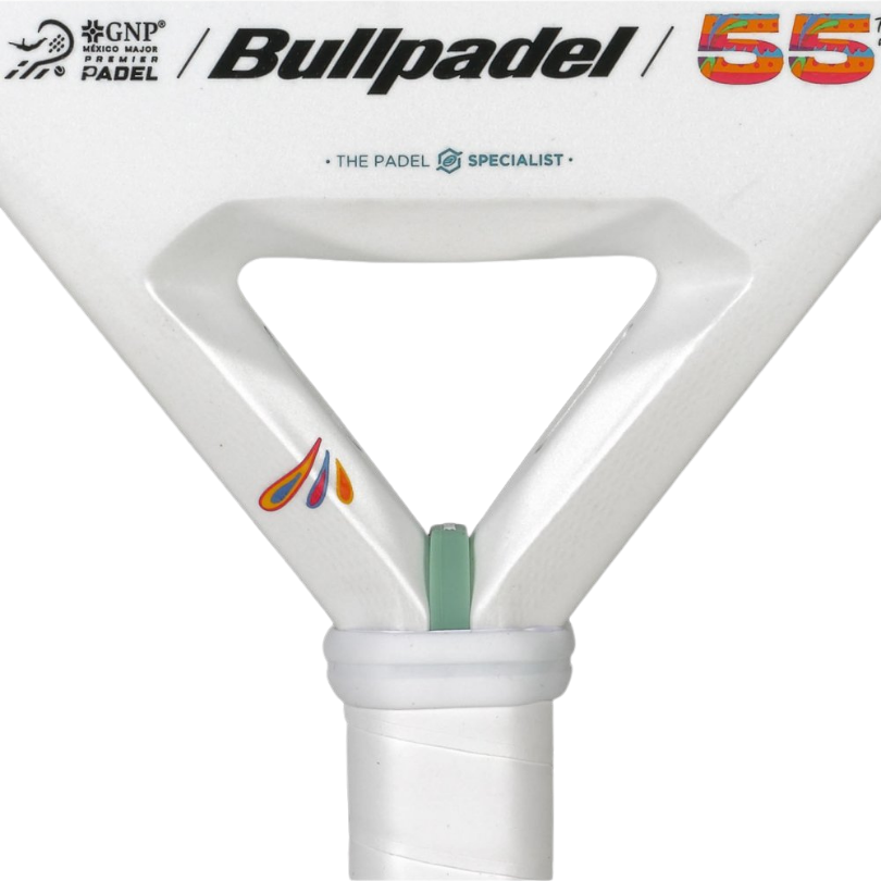 Raquette Bullpadel Pearl MX LTD Bea González (2025)