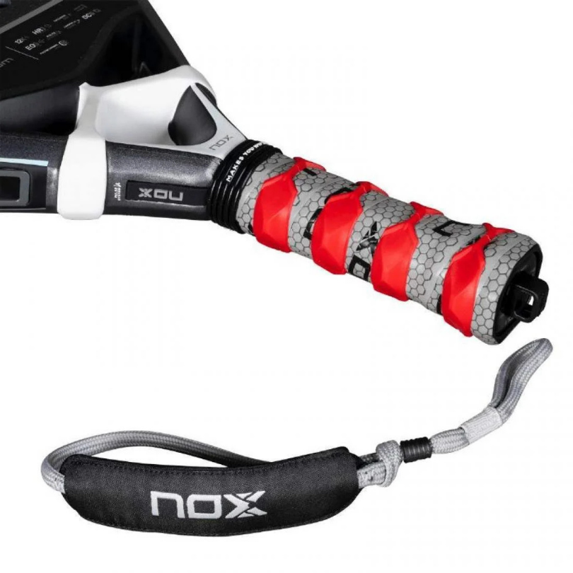 Raquette Nox Quantum 12K Carbon (2025)