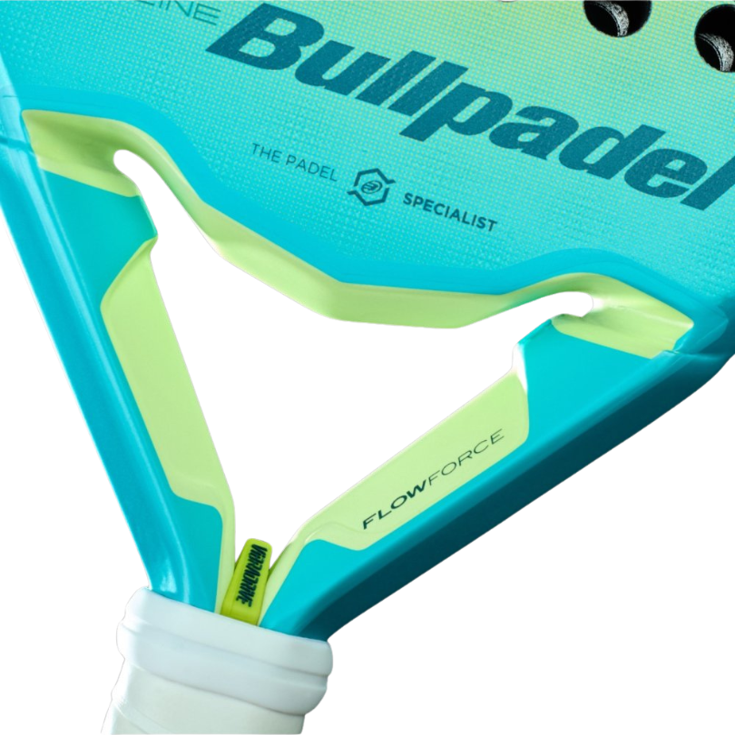Raquette Bullpadel Flow Woman (2025) (Alejandra Salazar)