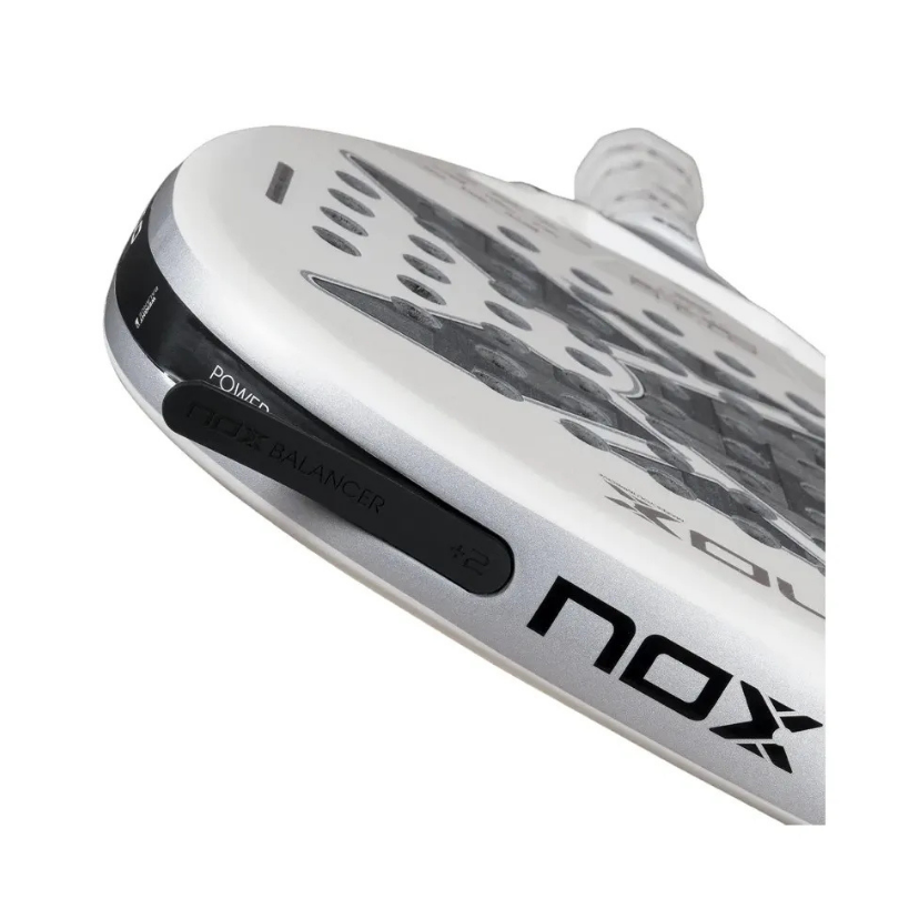 Raquette Nox AT10 Luxury Genius Attack 12K Alum XTREM (2026)