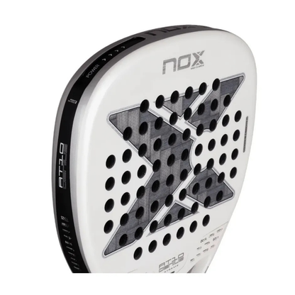 Raquette Nox AT10 Luxury Genius Attack 12K Alum XTREM (2026)