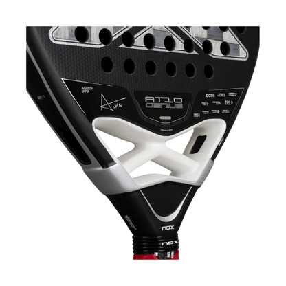 Raquette Nox AT10 Luxury Genius Attack 18K Alum (2026)